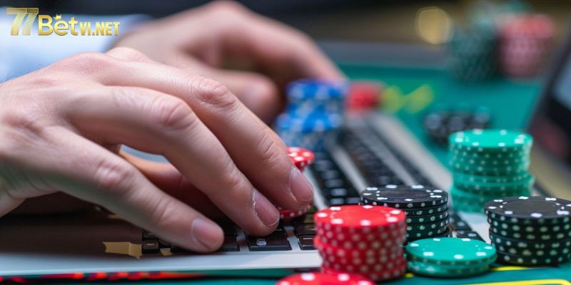 Luật chơi Baccarat 77Bet không quá khó